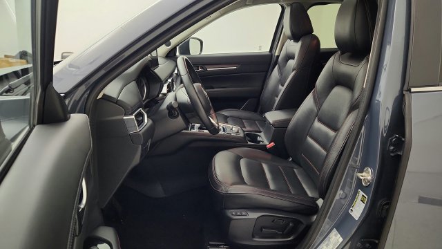 Certified 2025 MAZDA CX-5 Carbon Edition AWD/4WD image 10