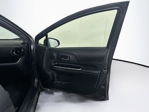 Used 2015 Toyota Prius C Two FWD image 29