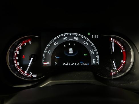 Certified 2025 Toyota RAV4 XLE FWD image 15