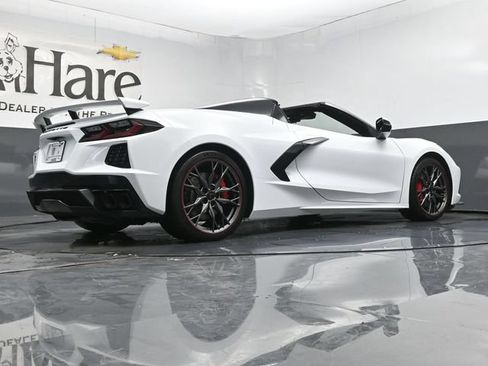 Used 2026 Chevrolet Corvette Stingray Preferred Conv w/ Z51 Performance Package RWD image 32