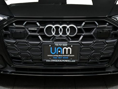 Used 2025 Audi A6 Premium Plus image 78