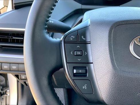 Used 2025 Toyota Prius LE image 23