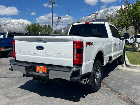 Used 2026 Ford F350 Lariat w/ FX4 Off-Road Package AWD/4WD image 9
