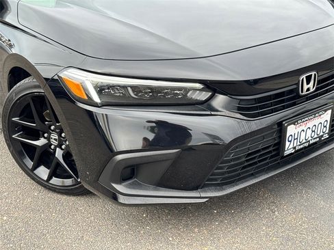 Used 2023 Honda Civic Sport image 6