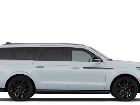 New 2026 Lincoln Navigator L Black Label image 28
