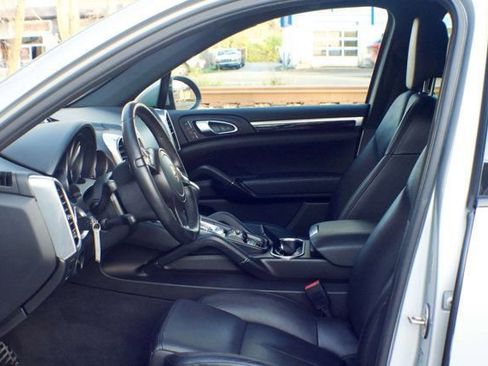 Used 2013 Porsche Cayenne LocalTrade/PremiumPkg/Heated&C image 17