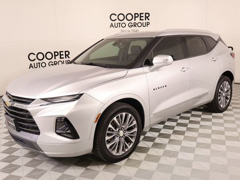 Used 2020 Chevrolet Blazer Premier w/ Driver Confidence II Package FWD image 10