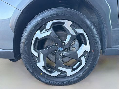 Used 2023 Subaru Crosstrek 2.5i Limited image 33