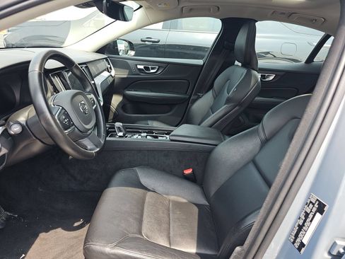 Used 2024 Volvo S60 B5 Core FWD image 4