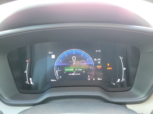 Used 2026 Toyota Corolla LE FWD image 24