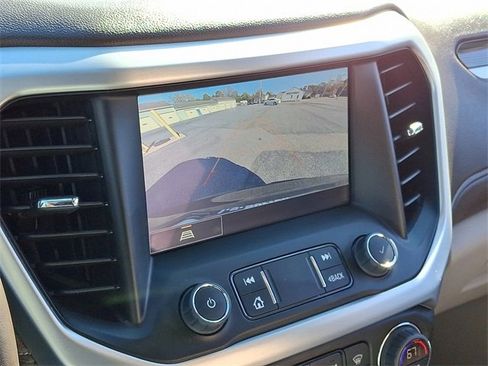 Certified 2023 GMC Acadia SLT image 18