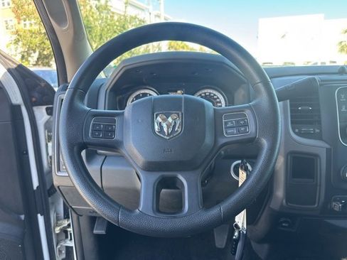 Used 2014 RAM 2500 Tradesman w/ Chrome Appearance Group image 15