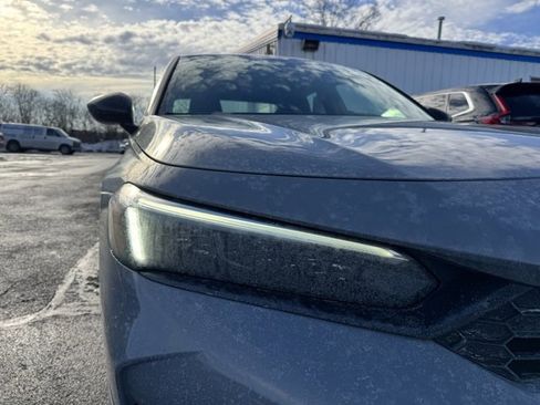 Used 2025 Honda Civic Sport image 10