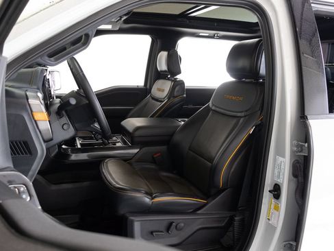 Used 2023 Ford F150 4x4 SuperCrew image 19