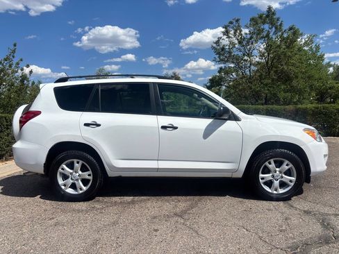 Used 2010 Toyota RAV4 4WD V6 image 10
