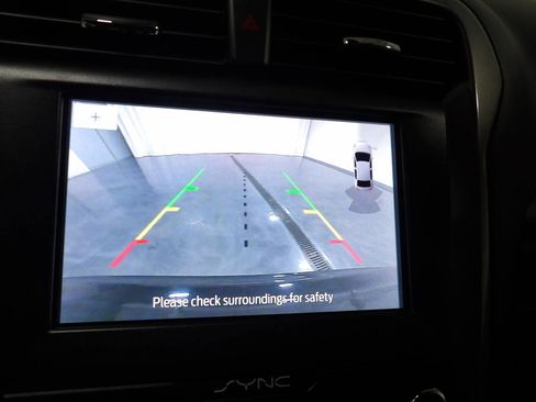 Used 2020 Ford Fusion SE image 20