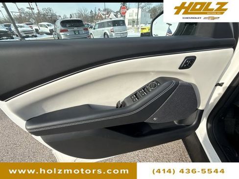 Used 2024 Ford Mustang Mach-E Premium image 24