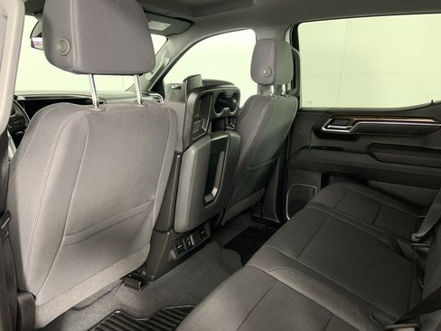 Used 2025 GMC Sierra 1500 Elevation image 18
