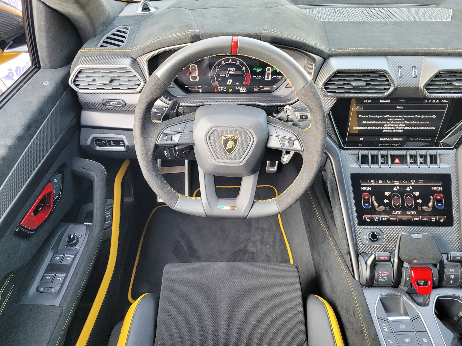 Used 2024 Lamborghini Urus Performante AWD/4WD image 7