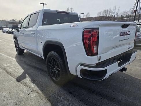 Used 2025 GMC Sierra 1500 Elevation image 6