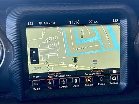 Used 2022 Jeep Wrangler Unlimited Sahara w/ Cold Weather Group AWD/4WD image 14