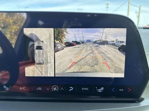 New 2026 Chevrolet Traverse LT image 26