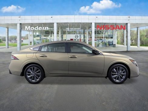 New 2026 Nissan Sentra SL w/ Floor Mat Package image 6