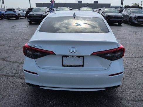 Used 2022 Honda Civic EX image 6