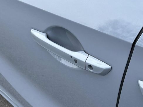 Used 2023 Honda Odyssey Sport image 16