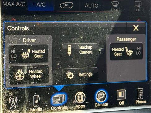 Used 2017 Jeep Grand Cherokee Altitude image 22