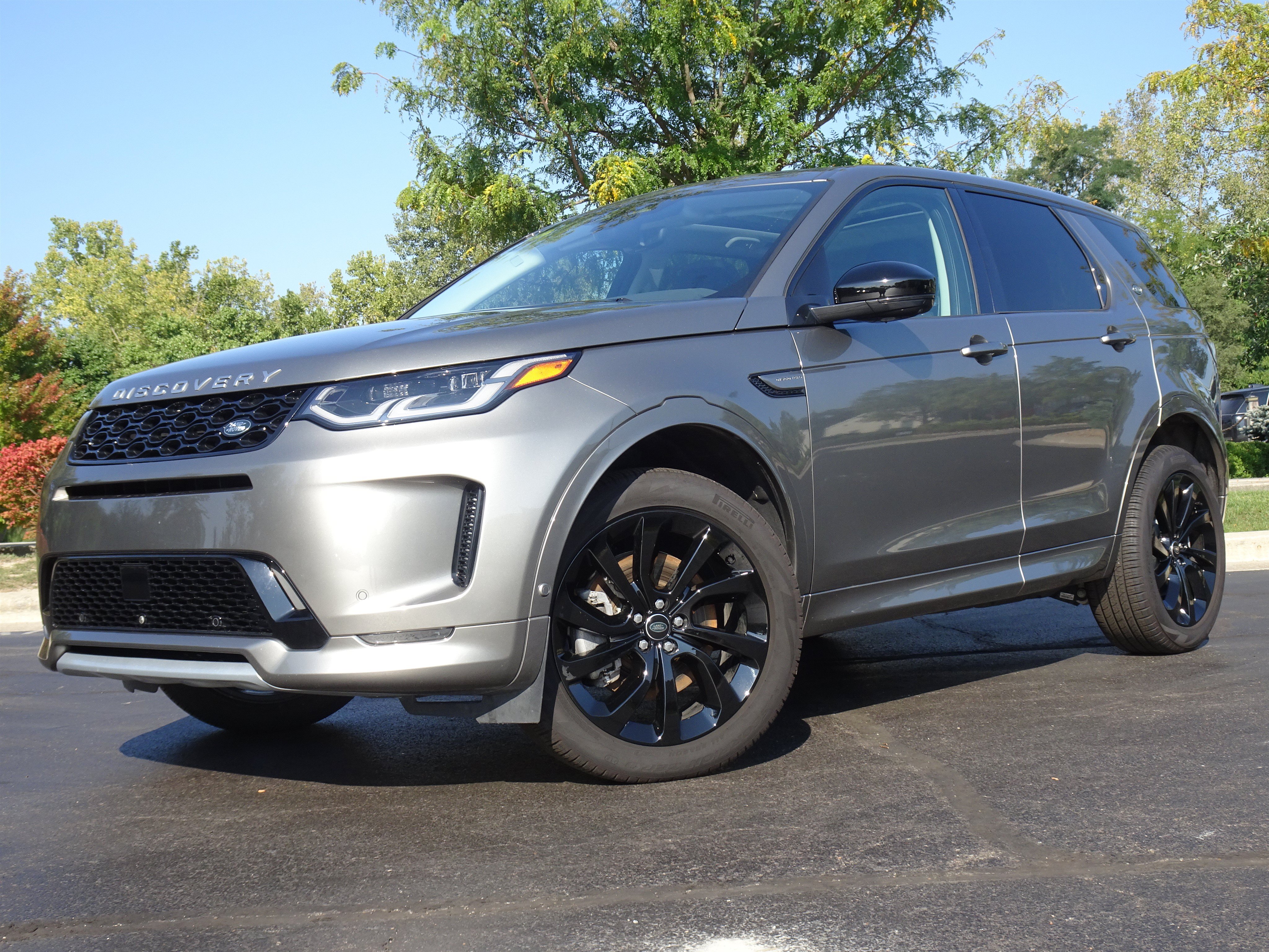 Certified 2025 Land Rover Discovery Sport S AWD/4WD image 1