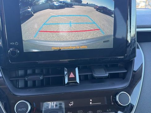 Used 2025 Toyota Corolla LE image 17