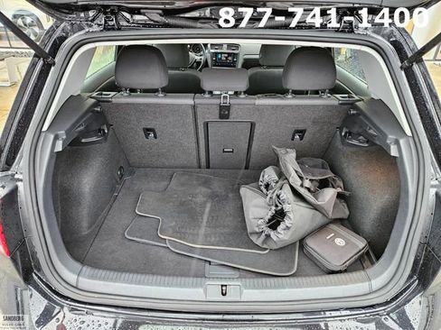 Used 2019 Volkswagen e-Golf SE w/ Driver Assistance Package image 10