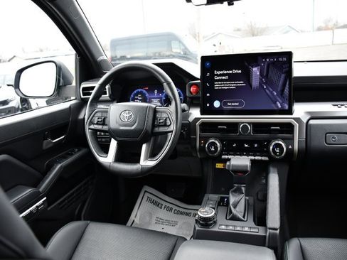 Used 2024 Toyota Tacoma TRD Off-Road w/ TRD Off Road Premium Package image 28