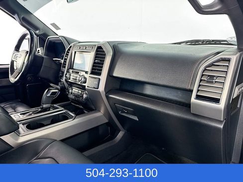 Used 2018 Ford F150 Platinum w/ Equipment Group 701A Luxury AWD/4WD image 31