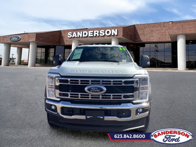 Used 2025 Ford F550 4x4 Crew Cab Super Duty image 8