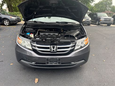 Used 2015 Honda Odyssey LX image 13