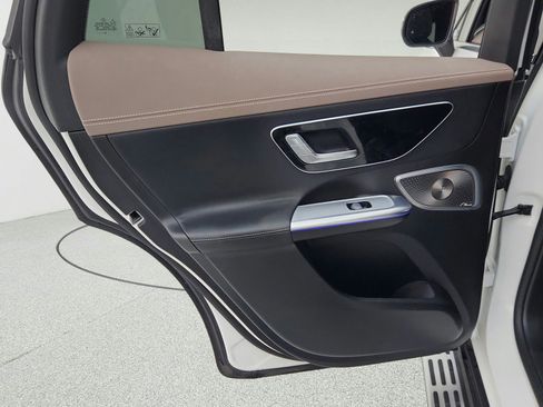Certified 2023 Mercedes-Benz EQE 350+ 4MATIC SUV image 27