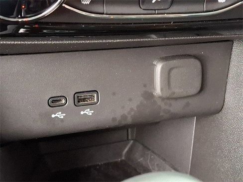 Certified 2025 Buick Encore GX Sport Touring w/ Comfort Package image 22