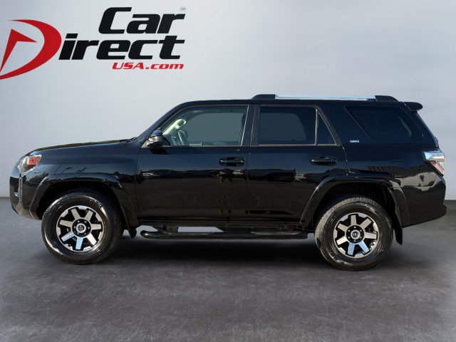 Used 2021 Toyota 4Runner SR5 AWD/4WD image 9