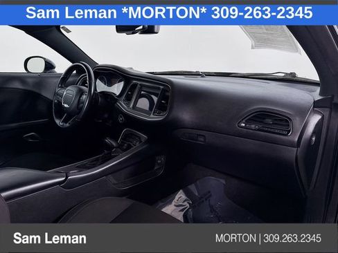 Used 2022 Dodge Challenger GT image 25