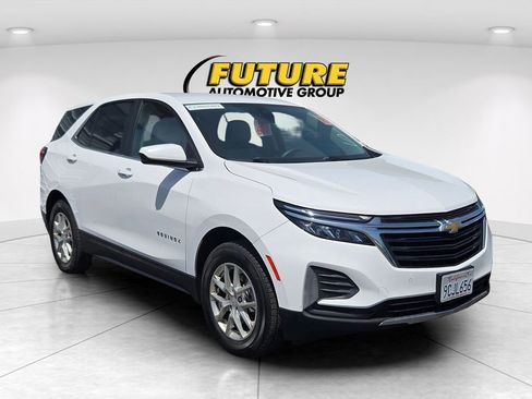 Used 2022 Chevrolet Equinox LT AWD/4WD image 1