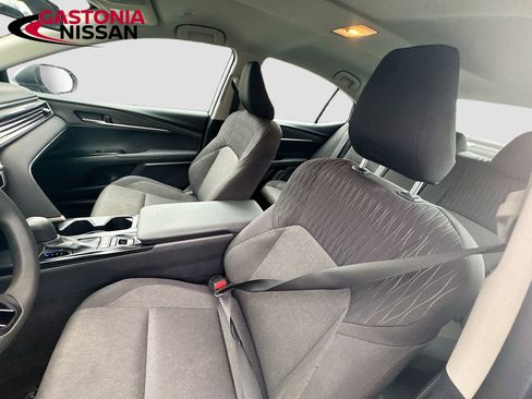 Used 2025 Toyota Camry LE image 23