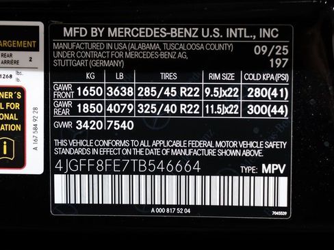 New 2026 Mercedes-Benz GLS 580 4MATIC image 24