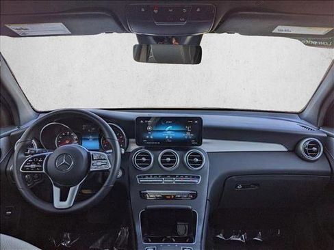 Certified 2022 Mercedes-Benz GLC 300 GLC 300 image 18