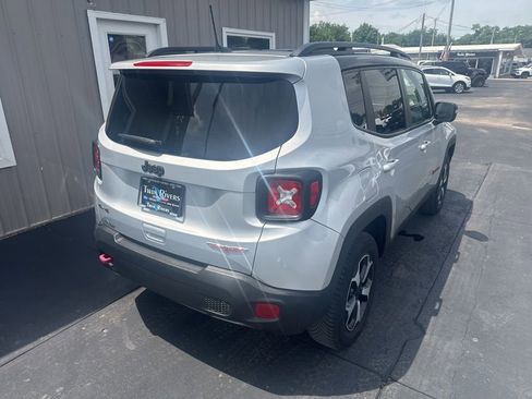 Used 2020 Jeep Renegade Trailhawk w/ Cold Weather Group AWD/4WD image 3