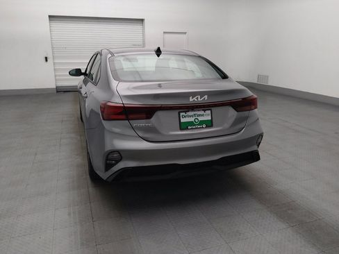 Used 2023 Kia Forte LXS w/ LXS Technology Package FWD image 6