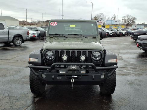 Used 2022 Jeep Wrangler Willys image 9