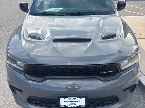 Used 2023 Dodge Durango R/T w/ Tow 'N Go Package AWD/4WD image 11