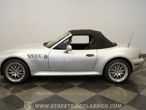 Used 2001 BMW Z3 3.0i RWD image 40